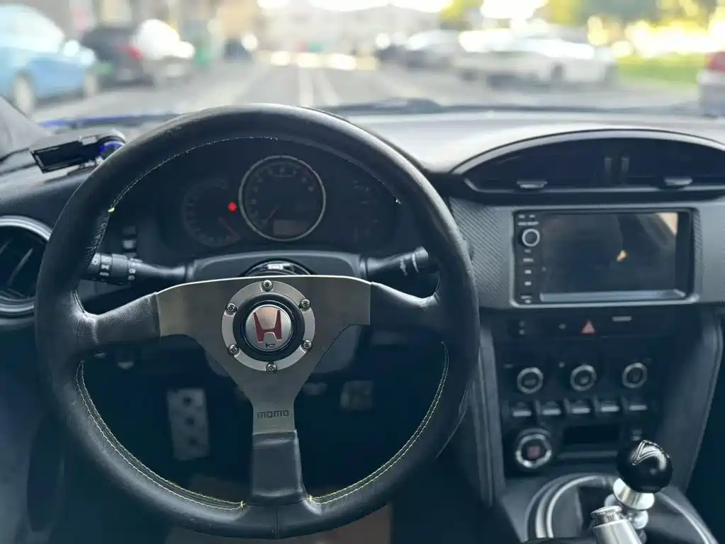 Subaru BRZ 2015 — фото 14