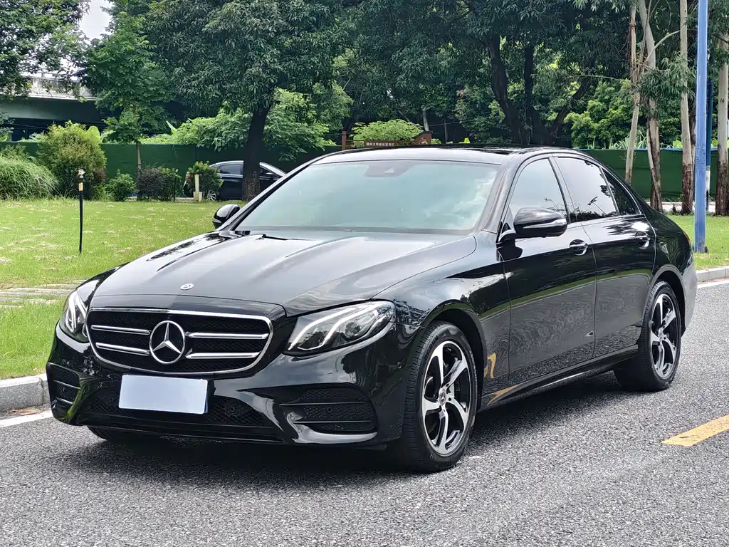 Mercedes-Benz E-Class 2018