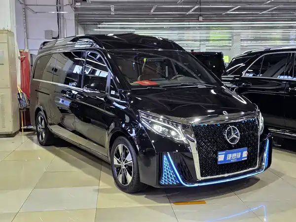Mercedes-Benz V-Class 2022
