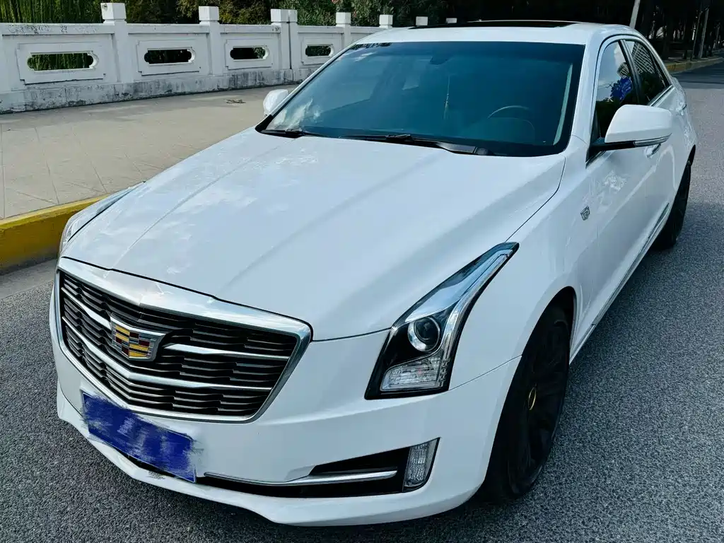 Cadillac ATS-L 2018 — фото 1
