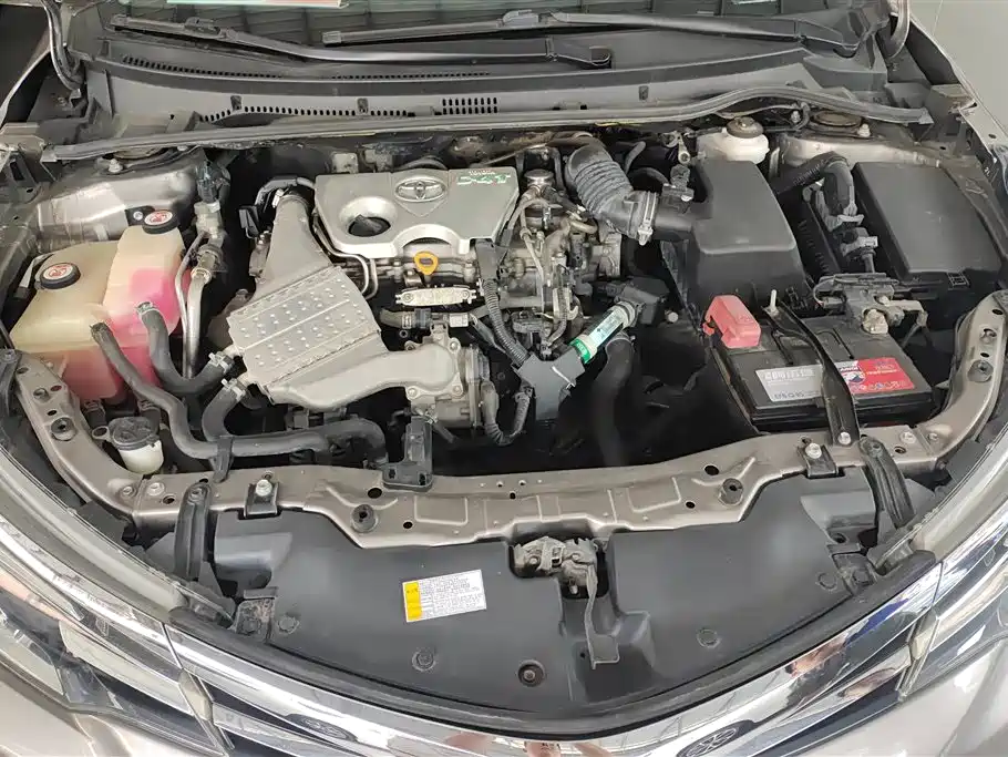 Toyota Corolla 2018 — фото 10