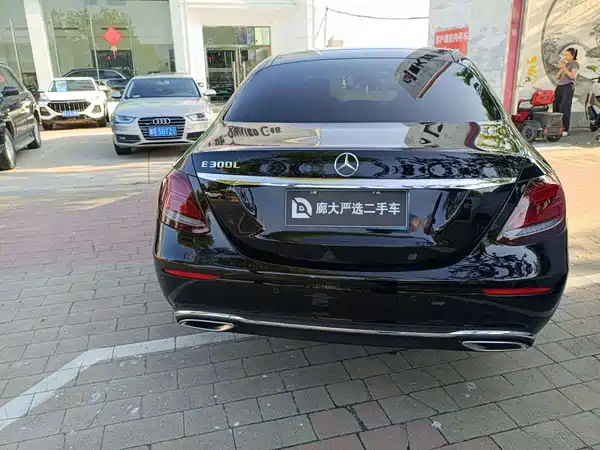 Mercedes-Benz E-Class 2019