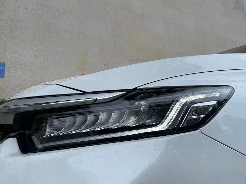 Honda Inspire 2023 — фото 13