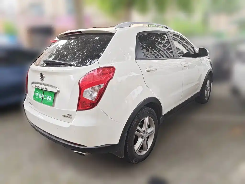 SsangYong Korando 2014 — фото 5