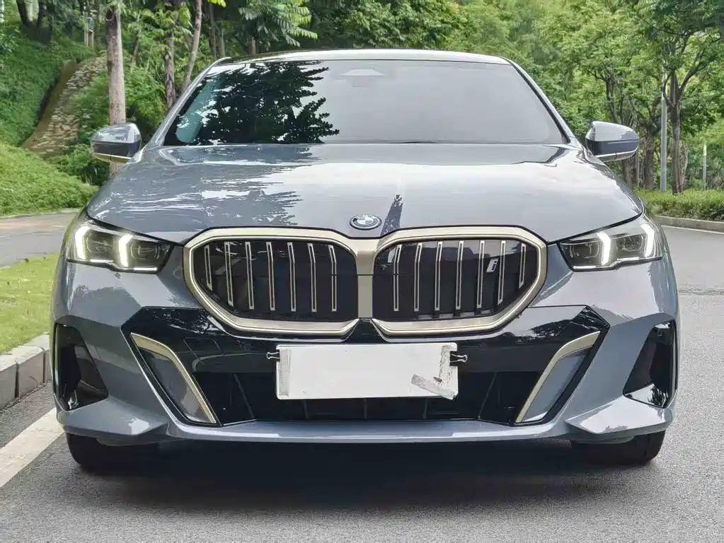 BMW i5 2024 — фото 4