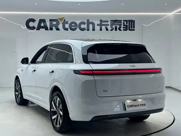 Li Auto L7 2024