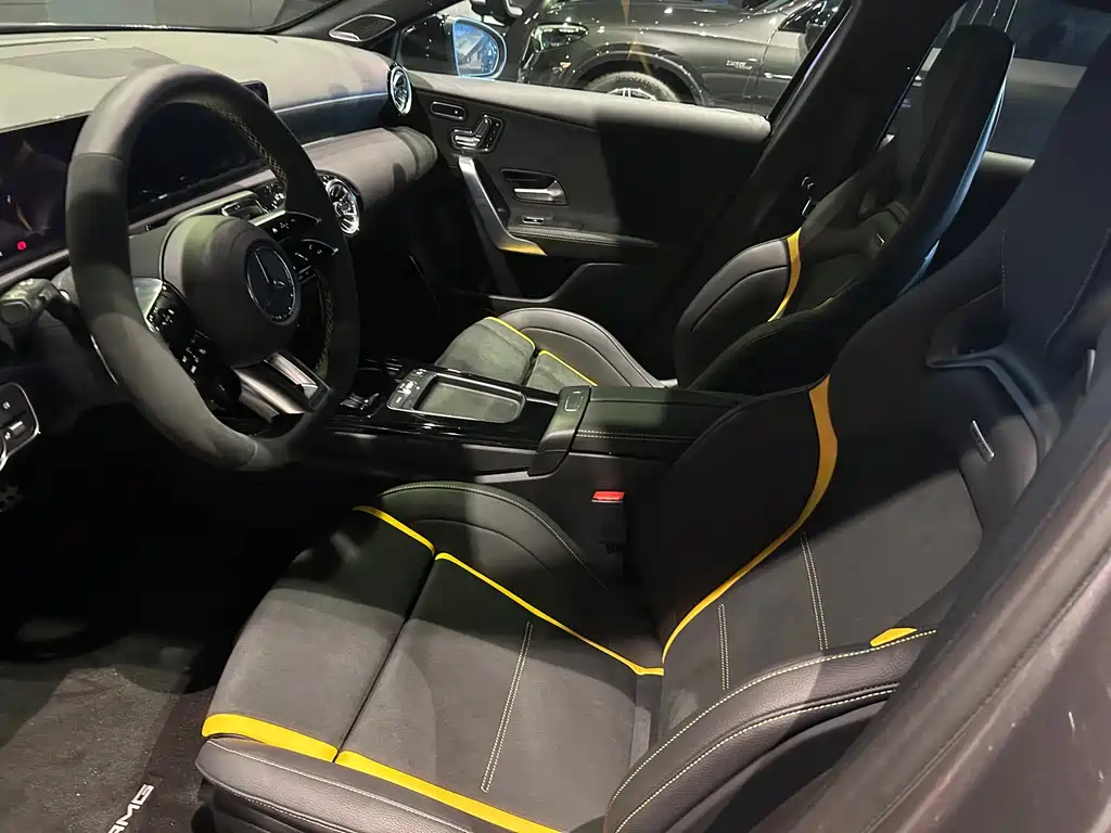 Mercedes-Benz A-Class AMG — фото 9