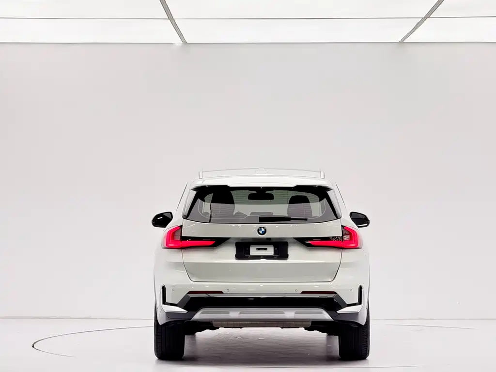BMW X1 2023 — фото 5
