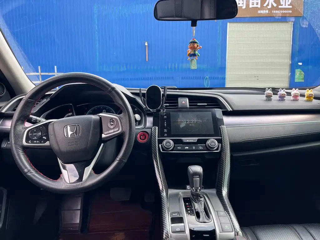 Honda Civic 2017 — фото 8