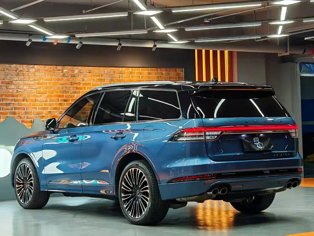 Lincoln Aviator 2020 — фото 10