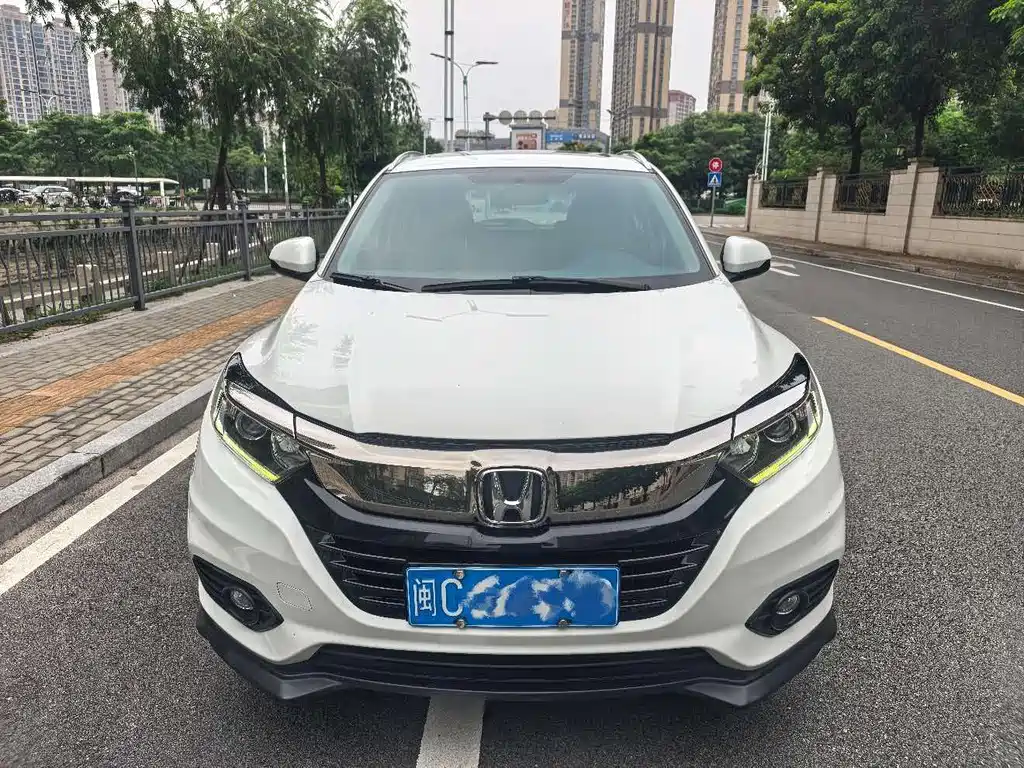 Honda Vezel 2020 — фото 2