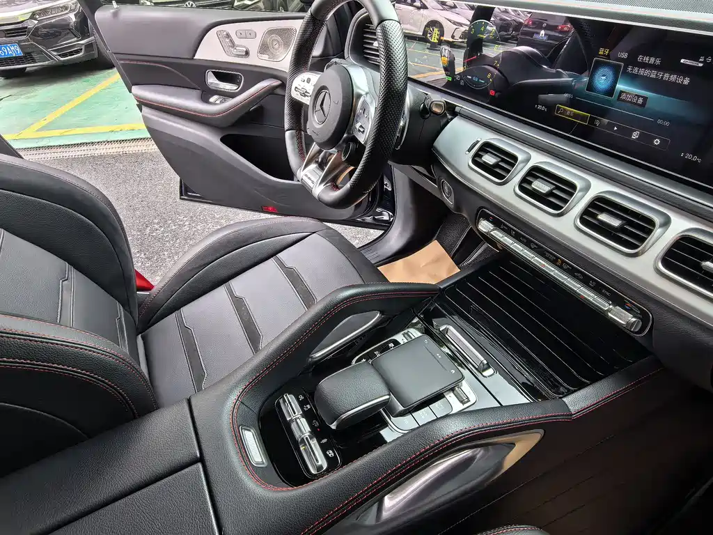 Mercedes-Benz GLE AMG 2021 — фото 19