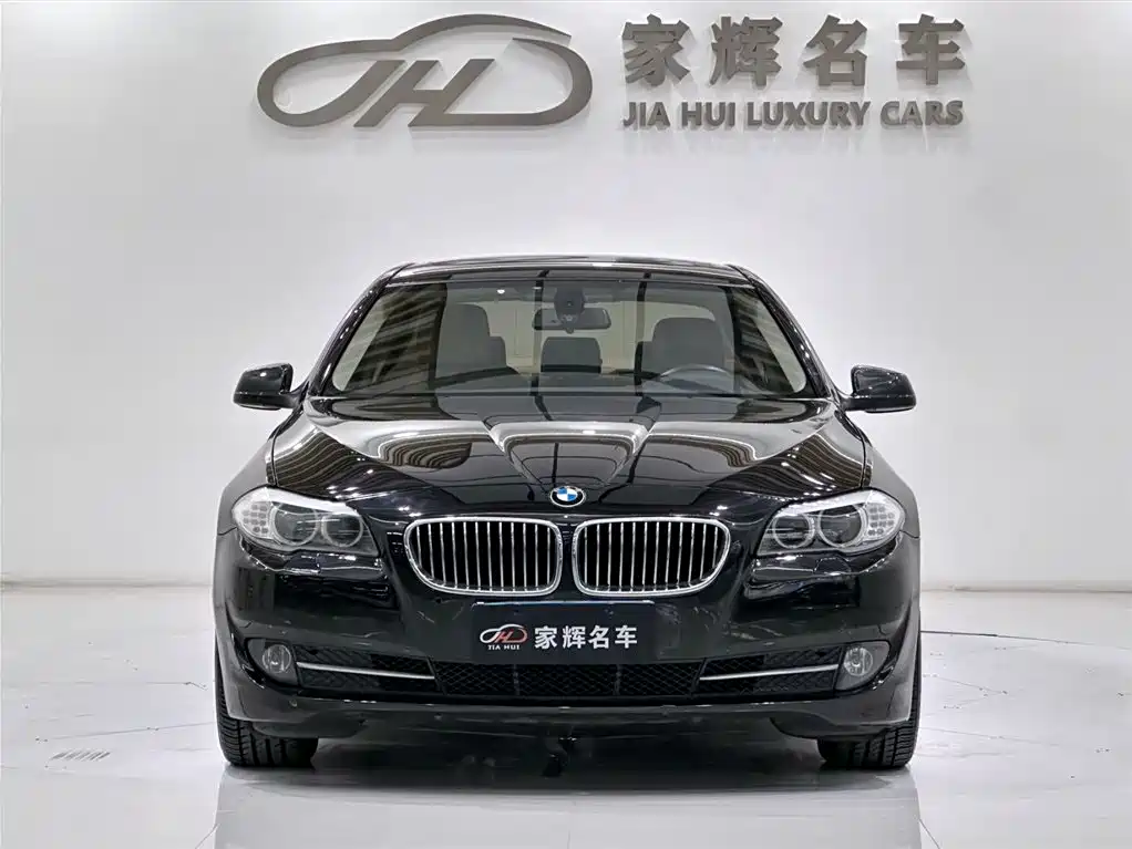 BMW 5 Series 2012 — фото 2