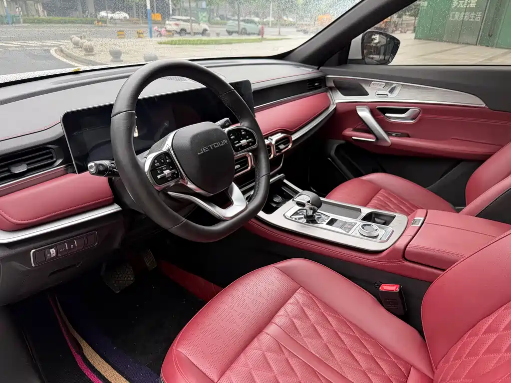 Jetour X70 PLUS 2025 — фото 13