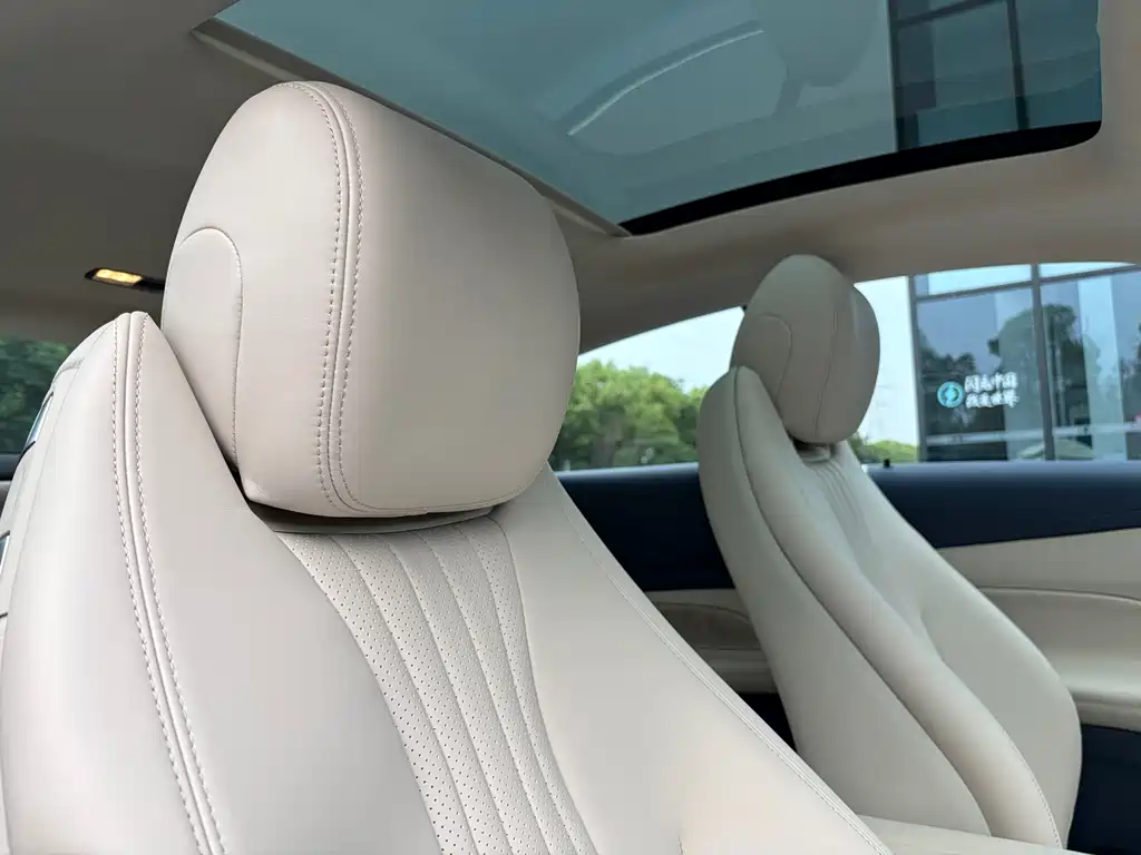 Mercedes-Benz E-Class 2020 — фото 14