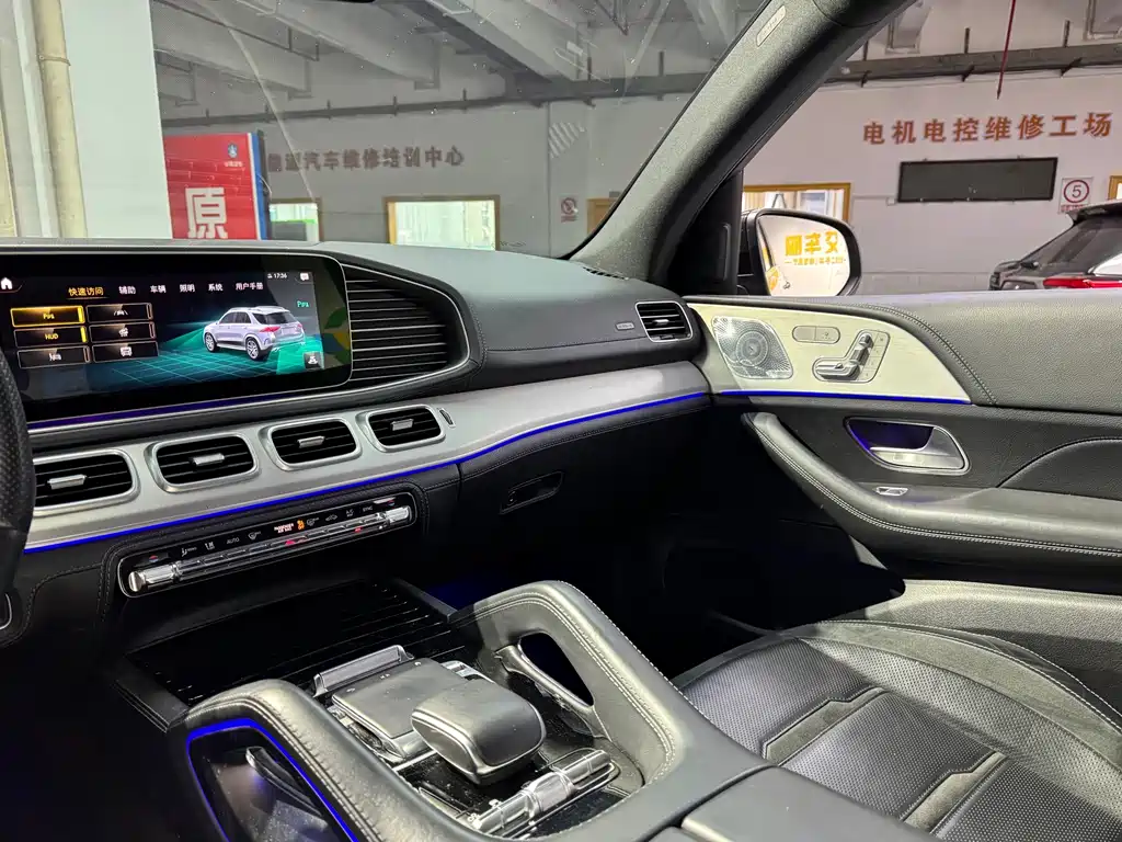 Mercedes-Benz GLE AMG 2020 — фото 8