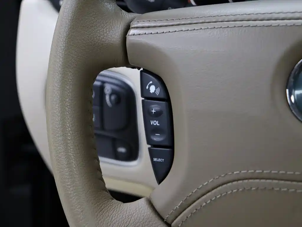 Jaguar XJ 2005 — фото 15
