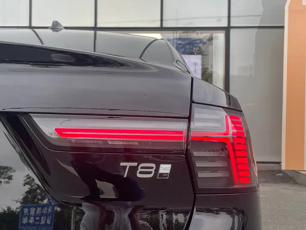 Volvo S90 PHEV 2025 — фото 16