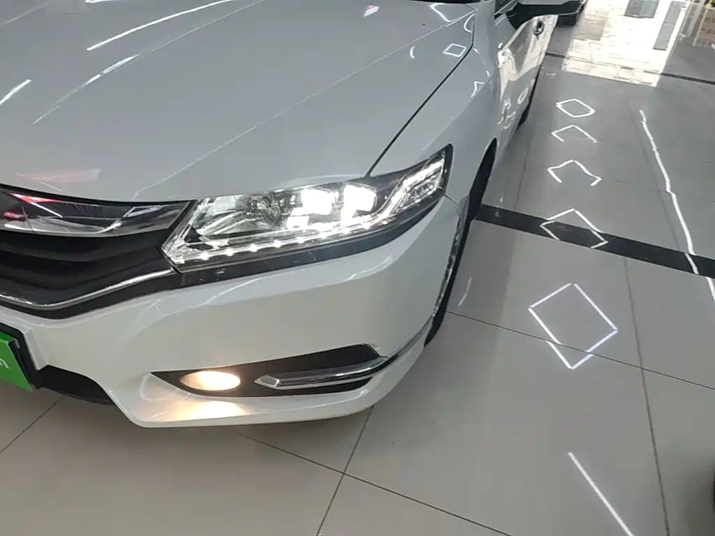 Honda Spirior 2017 — фото 24
