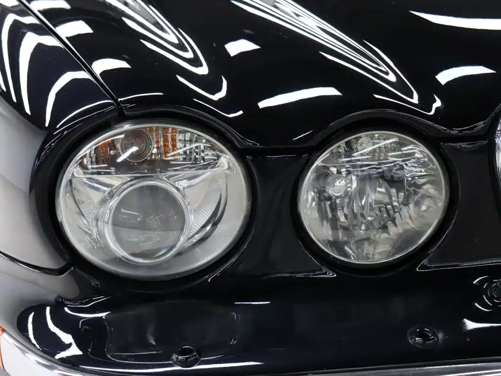 Jaguar XJ 2005 — фото 30