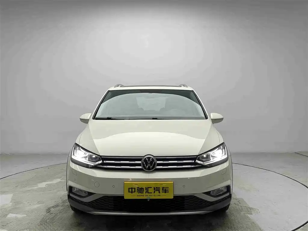 Volkswagen Touran 2021 — фото 2