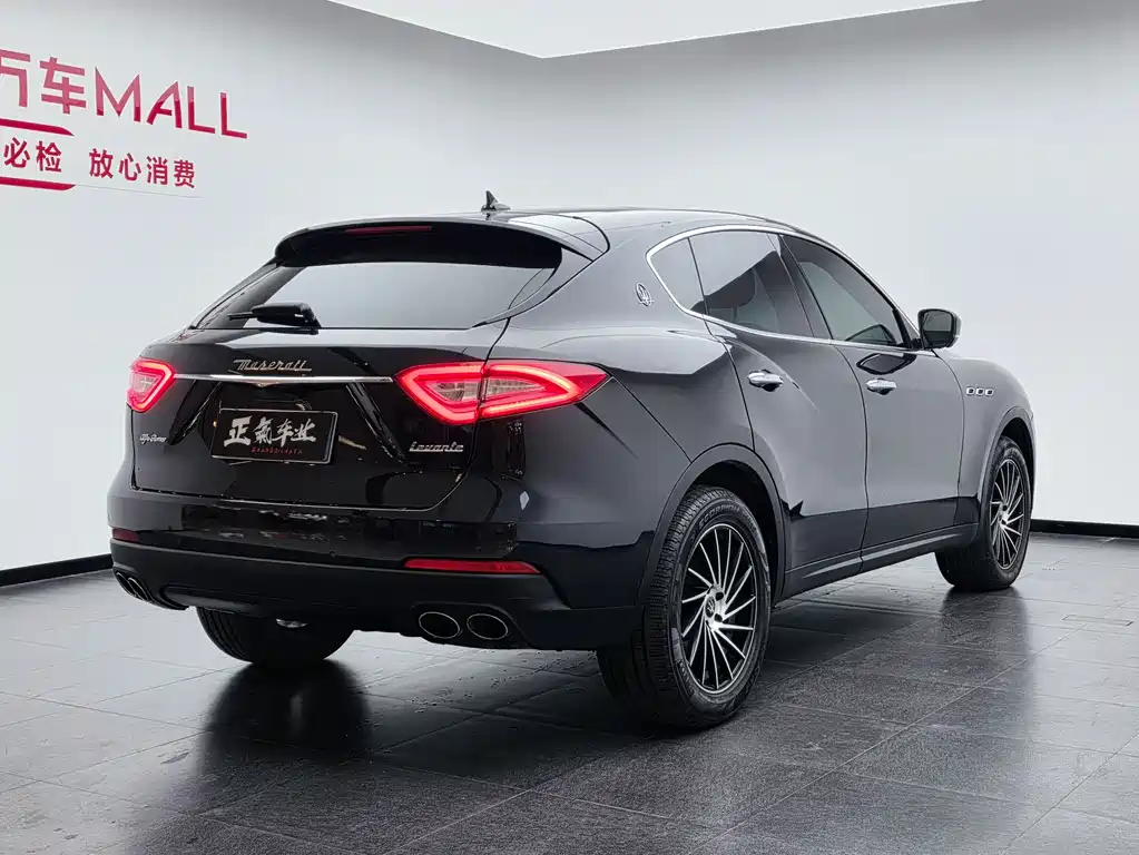 Maserati Levante 2016 — фото 38
