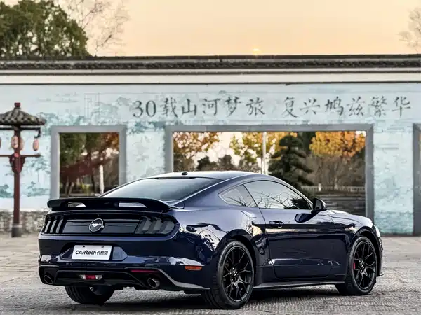 Ford Mustang 2020