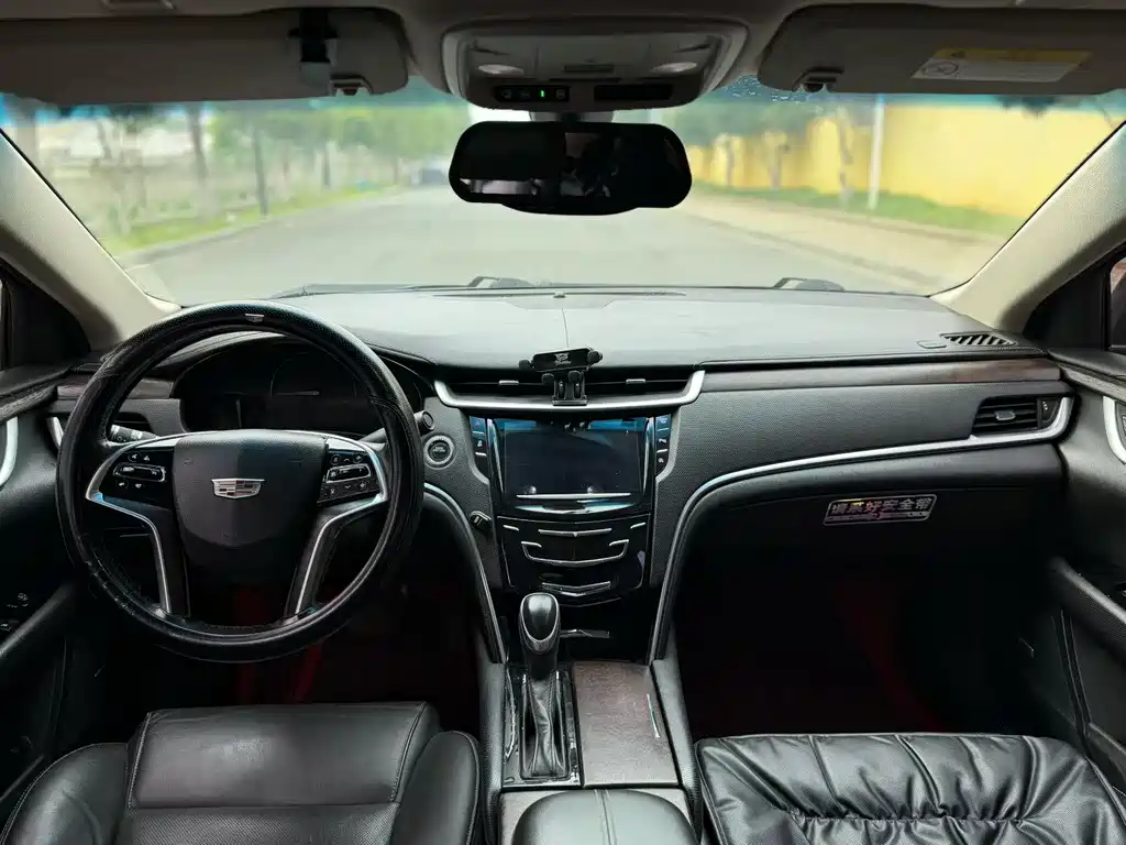 Cadillac XTS 2018 — фото 5
