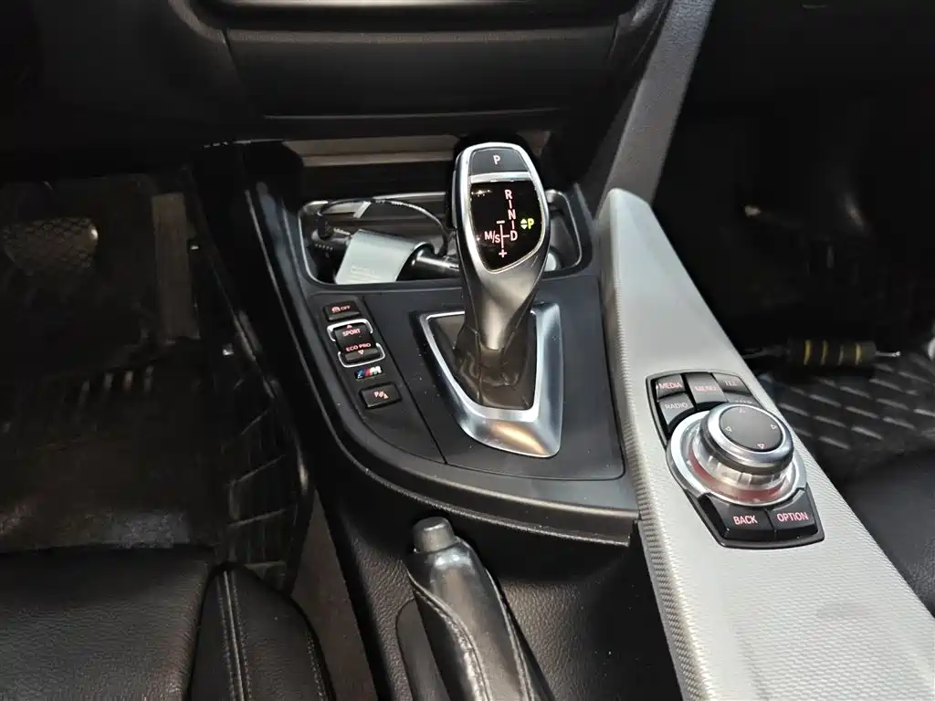BMW 4 Series 2016 — фото 8