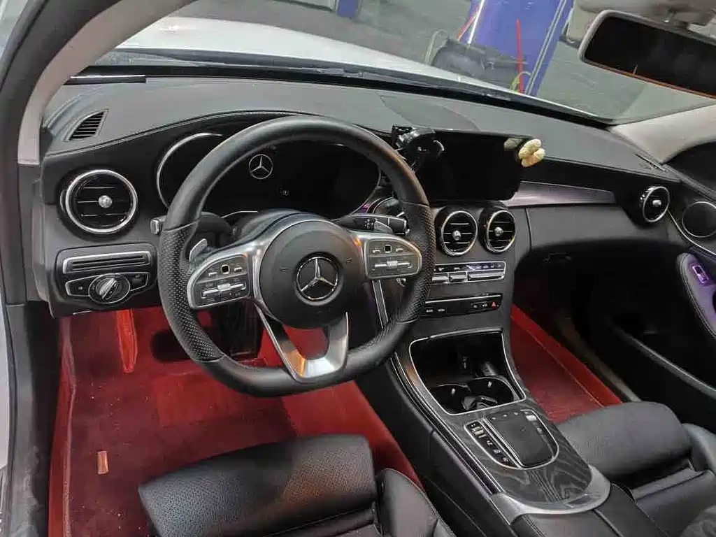 Mercedes-Benz C-Class 2020 — фото 7