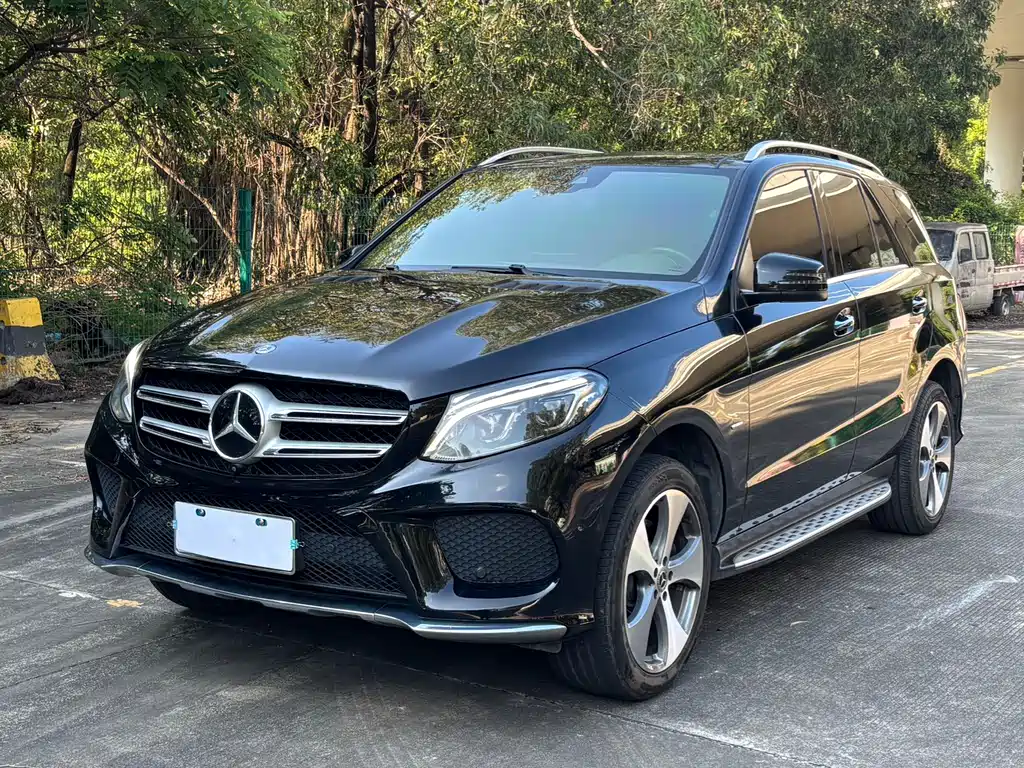 Mercedes-Benz GLE 2019 — фото 1