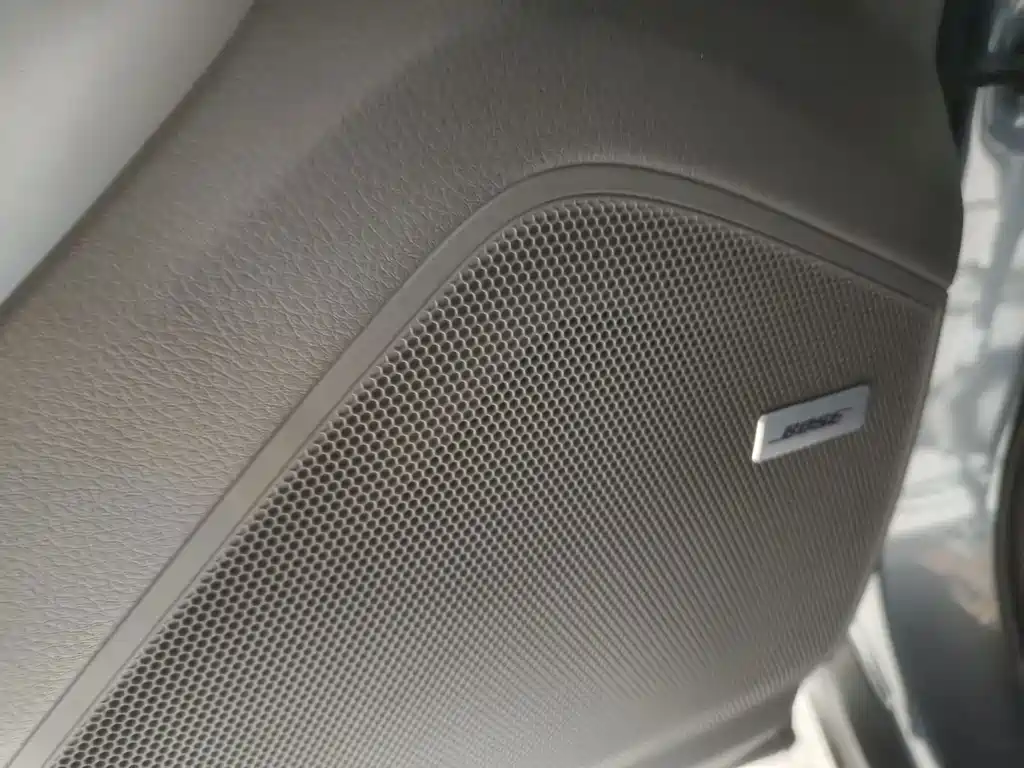 Porsche Cayenne 2018 — фото 9