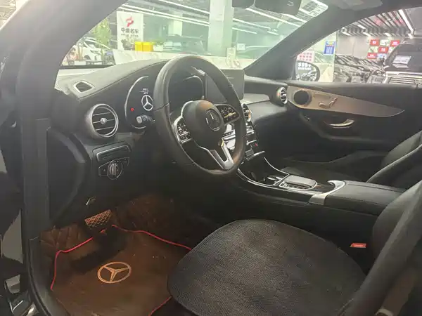 Mercedes-Benz GLC 2021