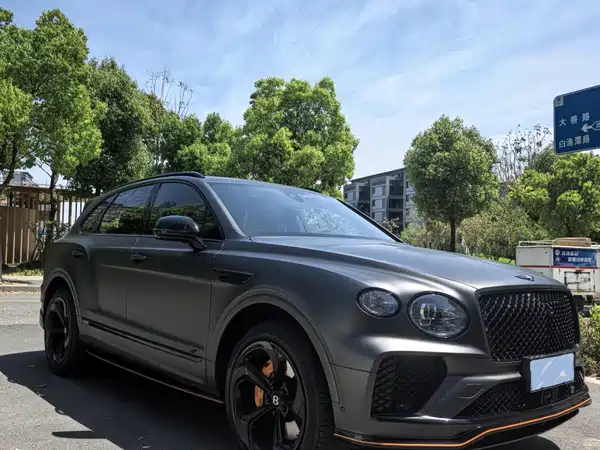 Bentley Bentayga 2025
