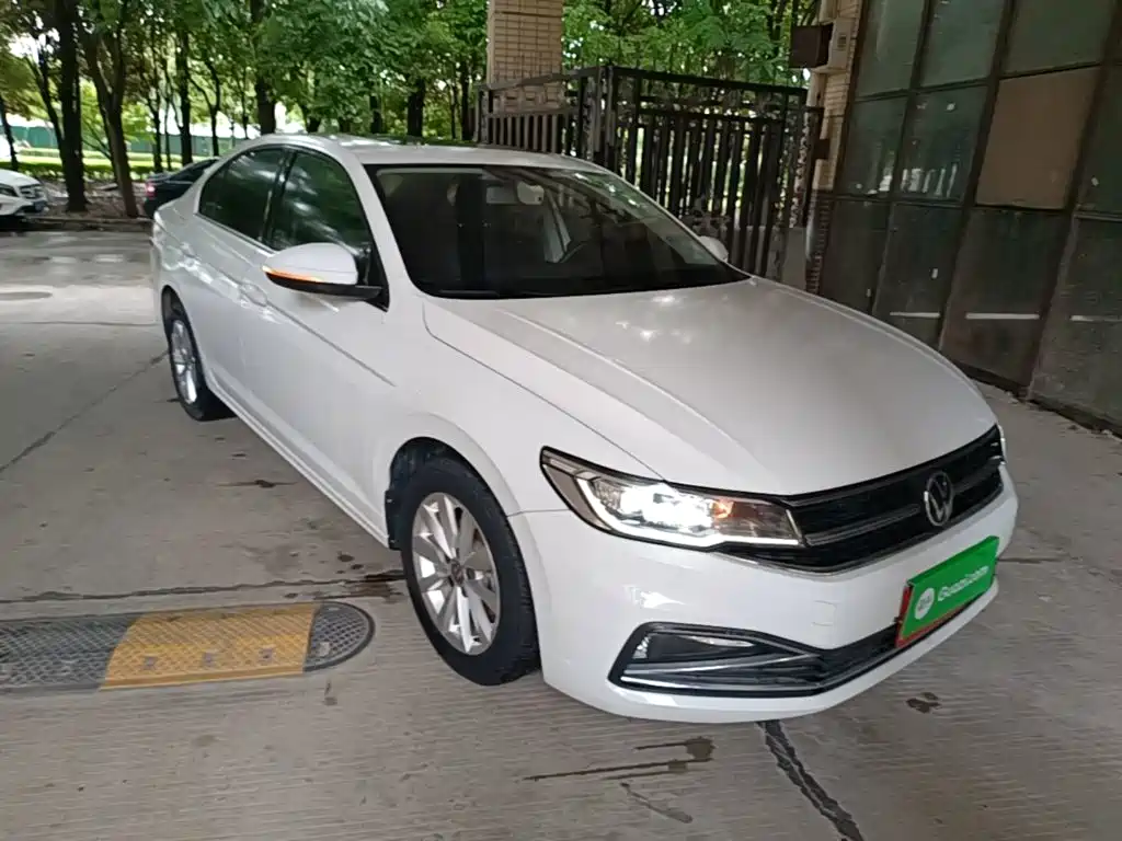 Volkswagen Bora 2021
