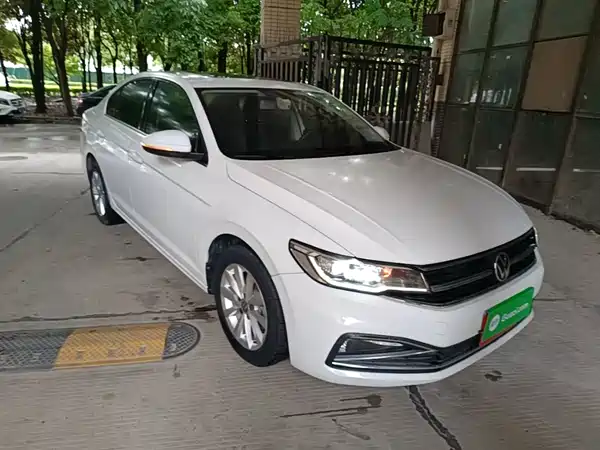 Volkswagen Bora 2021