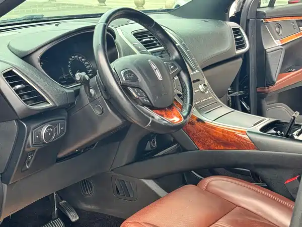 Lincoln MKX 2018