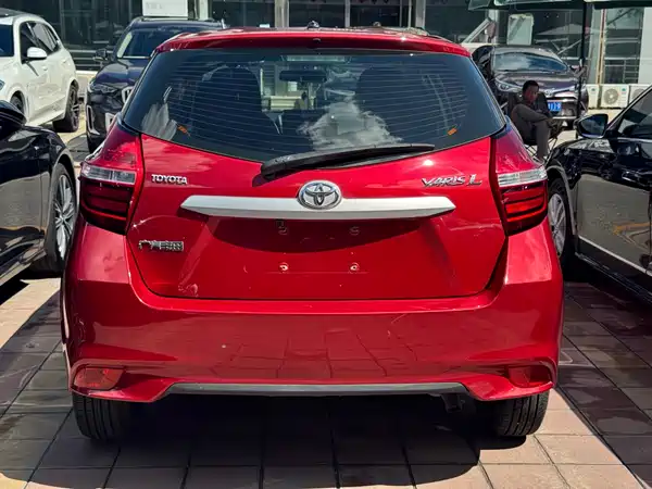 Toyota Yaris L 2017