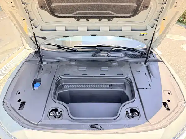 Audi A6L E-Tron 2026