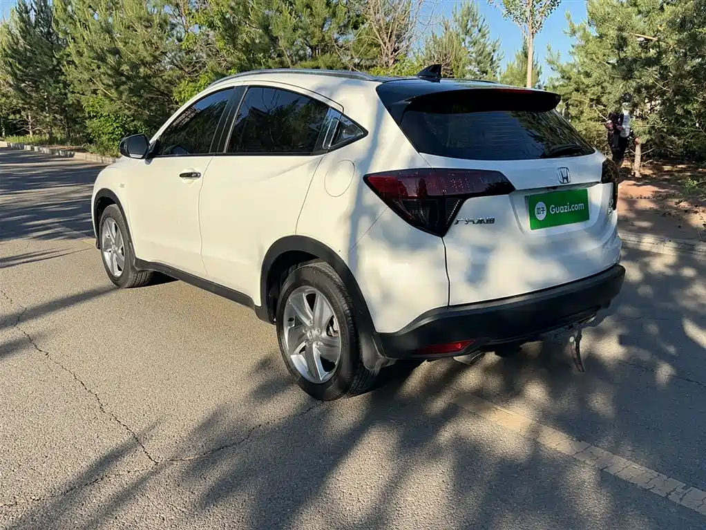 Honda Vezel 2021 — фото 10