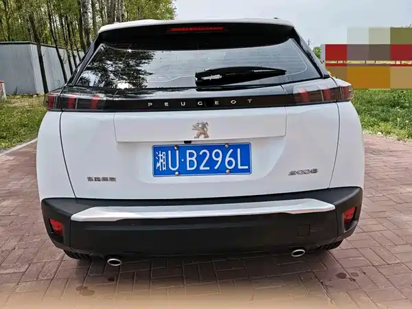 Peugeot 2008 2023
