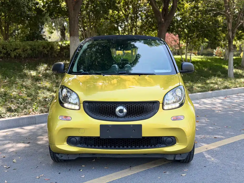 smart Fortwo 2018 — фото 2