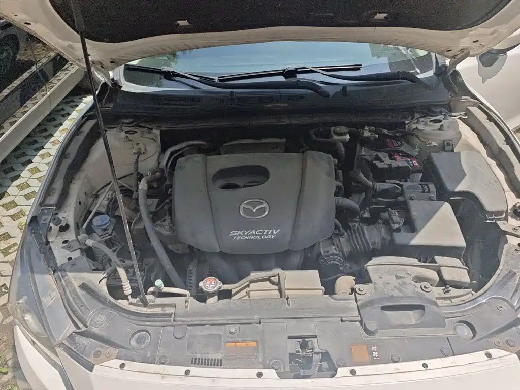 Mazda 3 Axela 2015 — фото 21