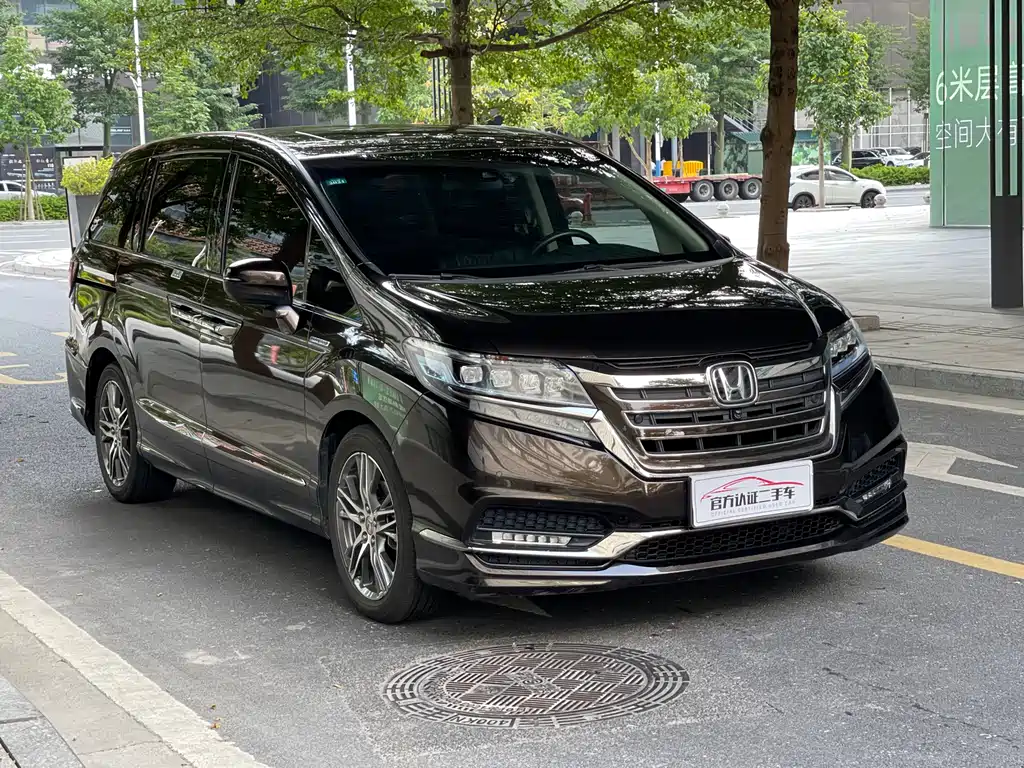 Honda Elysion 2019 — фото 3