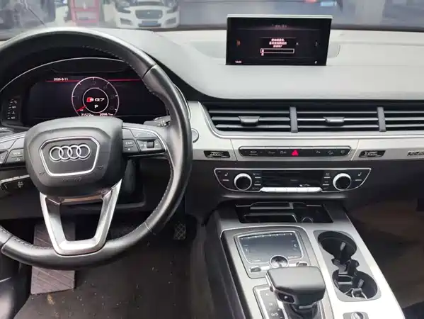 Audi Q7 2018