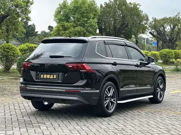 Volkswagen Tiguan L 2018