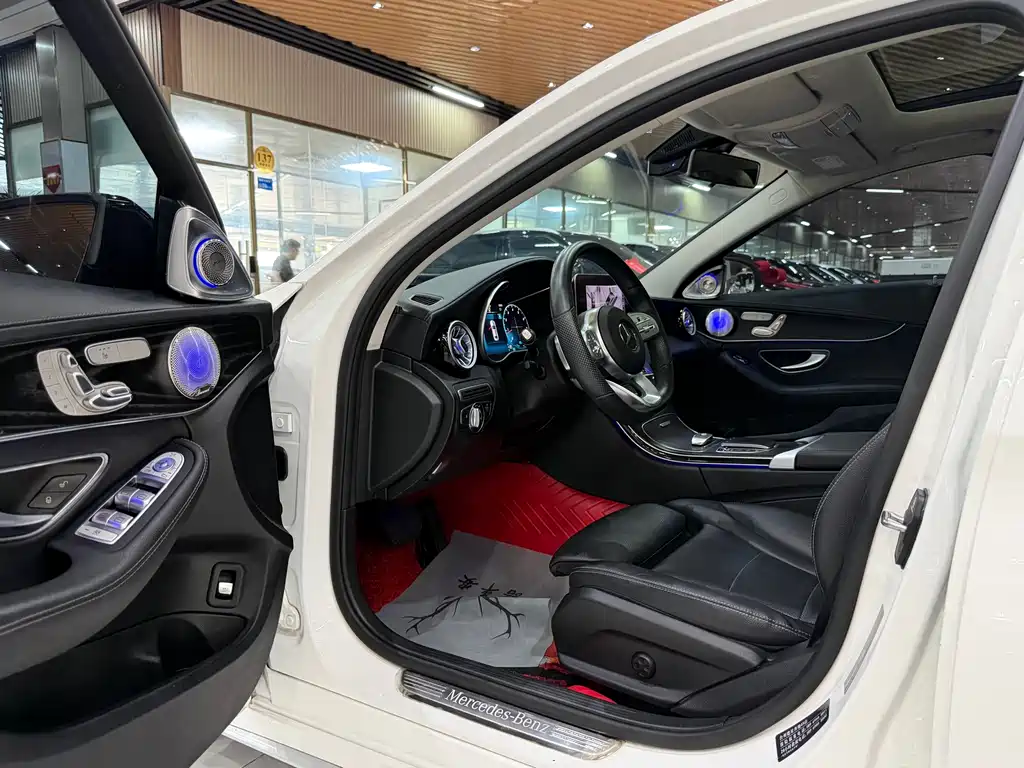 Mercedes-Benz C-Class 2020 — фото 4