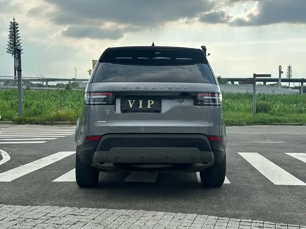Land Rover Discovery 2020 — фото 13