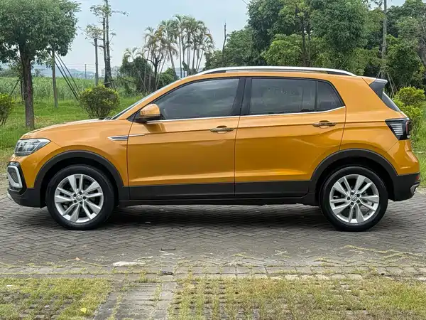 Volkswagen T-Cross 2021