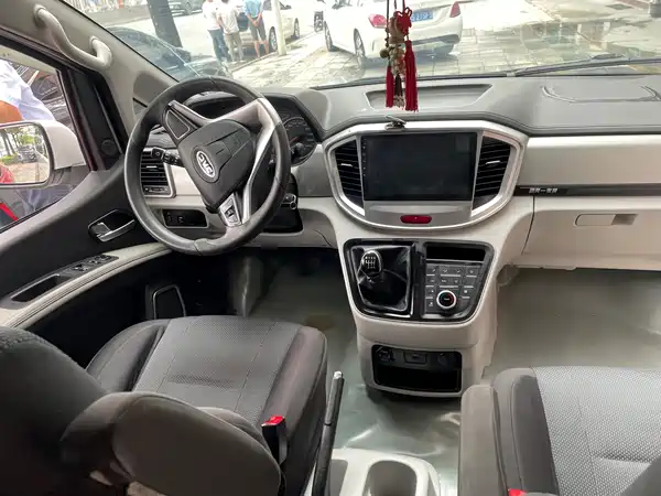 JAC Ruifeng M4 2022